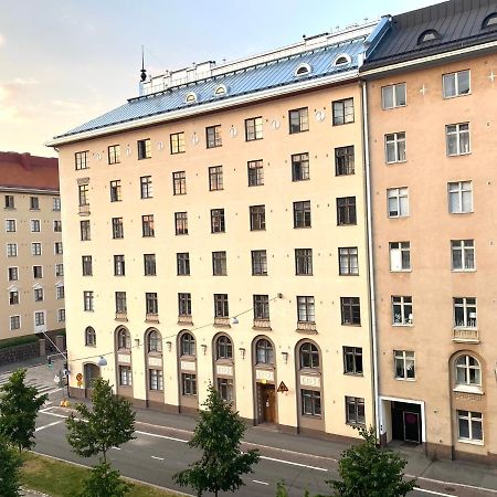 Respectful And Peaceful With Two Bedrooms Helsinki Bagian luar foto