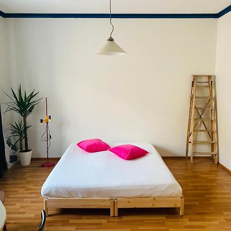 Respectful And Peaceful With Two Bedrooms Helsinki Bagian luar foto