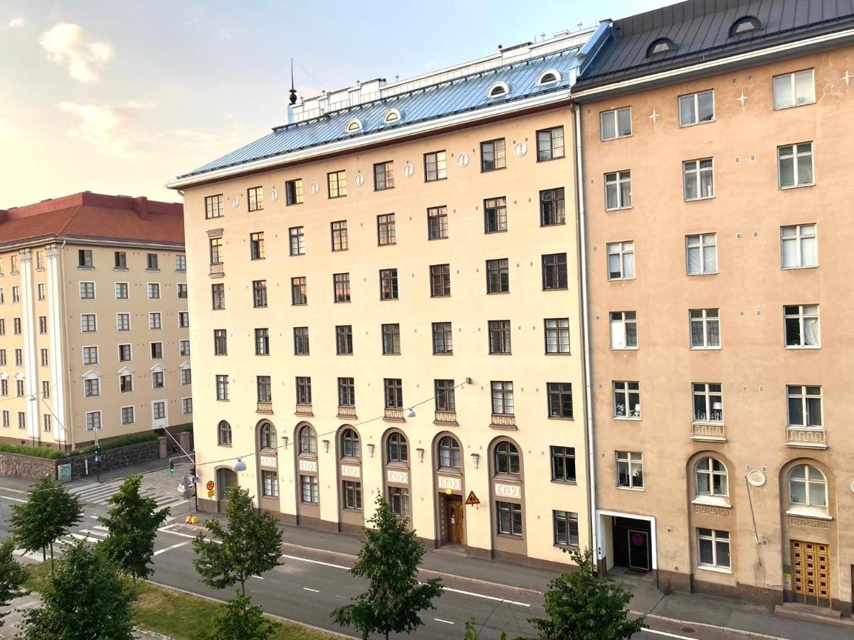 Respectful And Peaceful With Two Bedrooms Helsinki Bagian luar foto